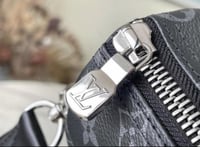 حقيبه لويس فيتون للجنسين