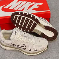 حذاء نايك P-6000