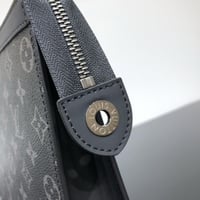 باوتش لويس فيتون