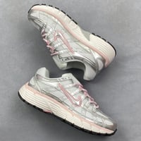 حذاء نايك P6000