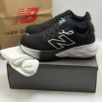 ‏حذاء نيوبالانس