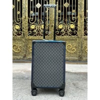 حقيبه سفر قوتشي