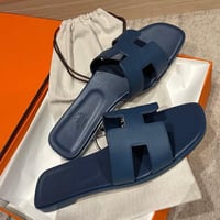 فلات هيرمز ايطالي كحلي