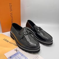 حذاء لويس فيتون رسمي