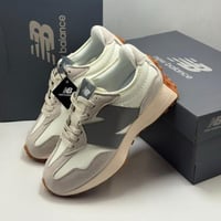 حذاء نيوبالانس 327