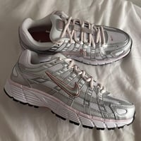 حذاء نايك P6000