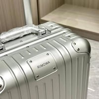 حقيبه سفر ريموا