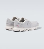 حذاء اون راننق فيتنامي تيفاني