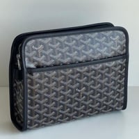 باوتش جويارد أسود