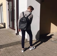 حقيبه ظهر لويس فيتون