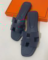 فلات هيرمز ايطالي كحلي