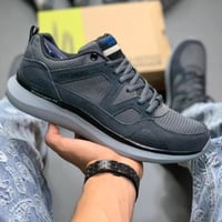 حذاء سكيتشرز رجالي رمادي