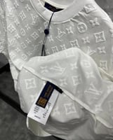 ‏تيشيرت لويس فيتون