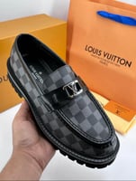 حذاء لويس فيتون رسمي