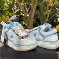 حذاء أميري رياضي رجالي