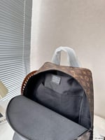 حقيبه ظهر لويس فيتون