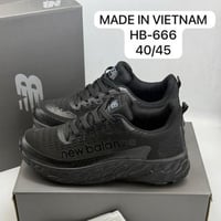 ‏حذاء نيوبالانس