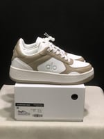 حذاء ألو رياضي بني