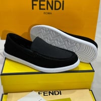 ‏حذاء فندي رسمي