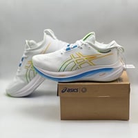 حذاء اسيكس رياضي