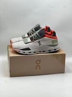 حذاء اون راننق فيتنامي