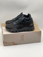 حذاء اون راننق فيتنامي