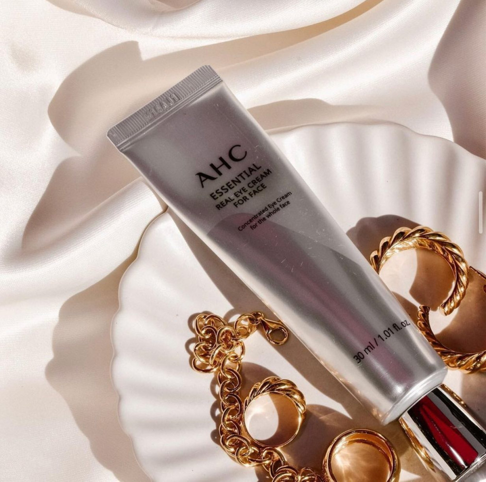 أي إتش سي كريم طبيعي للعينين و الوجه 30 مل AHC Ess...