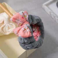 ربطة شعر رمادي وردي ريفي - Gray with Pink Hair Tie...