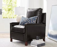 كرسي جلد ملكي