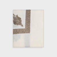 شال كشميري ملكي تطريز بيج Q8