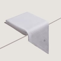 شماغ دسار كلاسيكي أبيض 2023