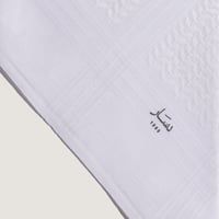 شماغ دسار كلاسيكي أبيض 2023