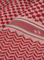 شماغ رواية أحمر لاتيه