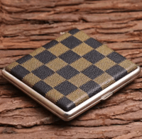 علبة سجائر جلدية فاخرة سعة 20 سيجارة