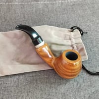 غليون من خشب الصندل