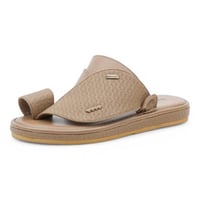 حذاء شرقي من باتونيا