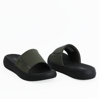 سليبر رجالي من باتونيا - زيتي واسود