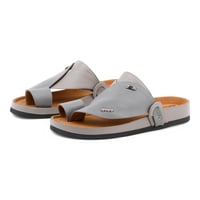 حذاء شرقي من باتونيا