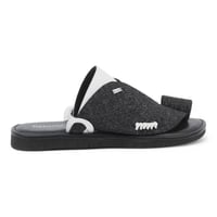 حذاء شرقي من باتونيا