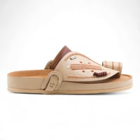 حذاء رجالي شرقي من باتونيا