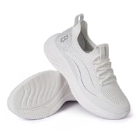 حذاء نسائي من باتونيا - أبيض