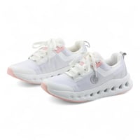 حذاء رياضي نسائي من باتونيا - ابيض/ WHIET