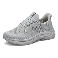 حذاء رياضي نسائي من باتونيا - بيج