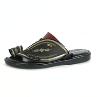 حذاء رجالي شرقي من باتونيا - زيتي