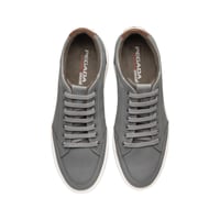 حذاء كاجوال رجالي من باتونيا - رمادي