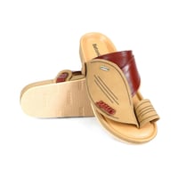 حذاء رجالي شرقي من باتونيا - بيج