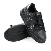 حذاء نسائي رياضي من باتونيا -BLACK