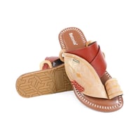 حذاء رجالي شرقي من باتونيا - بني