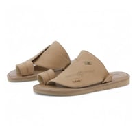 حذاء شرقي من باتونيا