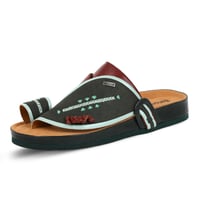 حذاء شرقي من باتونيا